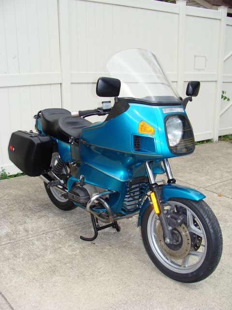 6293883 '93 R100RT, Turquoise 027 SOLD.....6293883 1993 BMW R100RT, Turquoise. NEW Tires, Sealed Battery, Alternator, Regulator. BMW Saddlebags, Engine Guards, Brown Sidestand, + much more!
