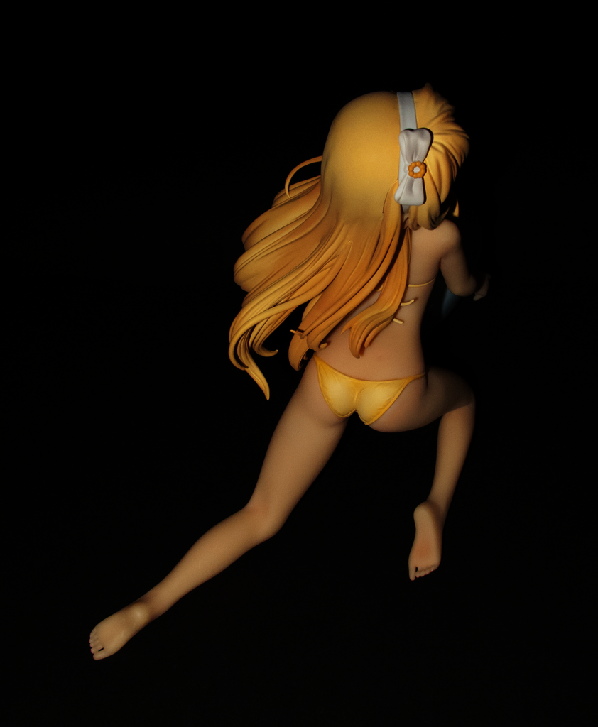 040 Figure