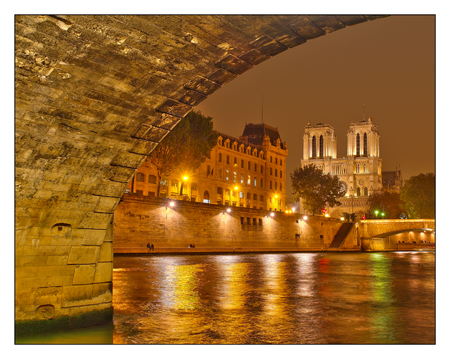  -Under Pont Saint Michel France