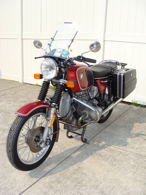 4964226 '75 R90-6, Copper. 027 SOLD.....4964226 1976 BMW R90/6, Copper. 24 Ltr Fuel Tank, BMW expanded tool kit, Ownerâ€™s Manual, Olympic Saddlebags on Krauser Mounts with Tail Rack,  Koni Shocks, Telefix Fork Brace, Progressive lower Fork Brace, Metzeller Tires, Extended Oil Pan, sma