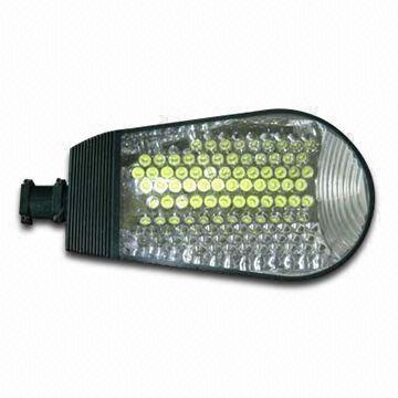 LED-Streetlight-With-11-000lm-Luminous-Flux-and-16 led light