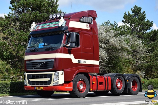 DSC 0037-BorderMaker KatwijkBinse Truckrun 2014