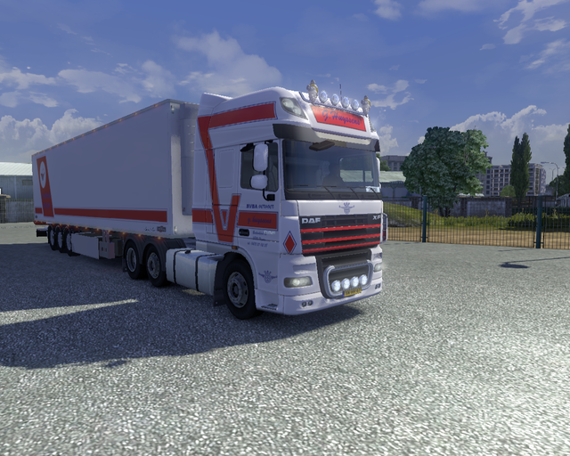 ets2 Daf Xf105 + Cherau met laadklep G Huyssen Puu prive skin ets2