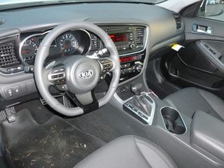 904f5e96084c3d6fcf83ac911a4e49dce41eece1 medium 2014 Kia Optima 