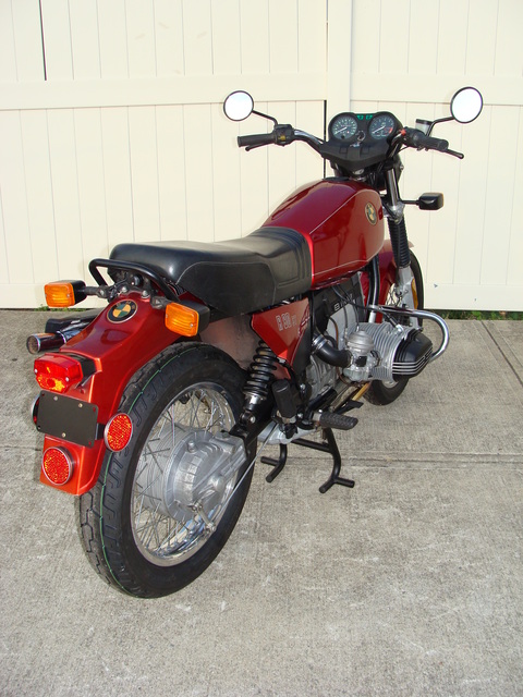 6207868 '84 R80ST, Red, Dual Corbin, Chrome Rack 0 SOLD.....6207868 1984 BMW R80ST, Red. 34,500 miles. Just finished deep service / rebuild & new tires, etc.