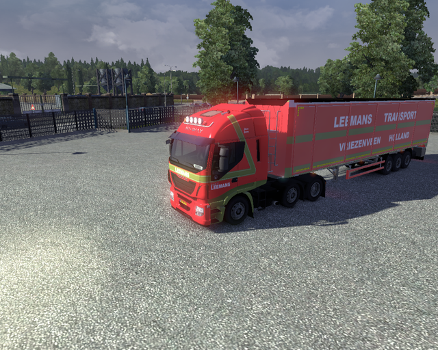 ets2  Iveco Hi-Way + turftrailer Leemans Transport prive skin ets2