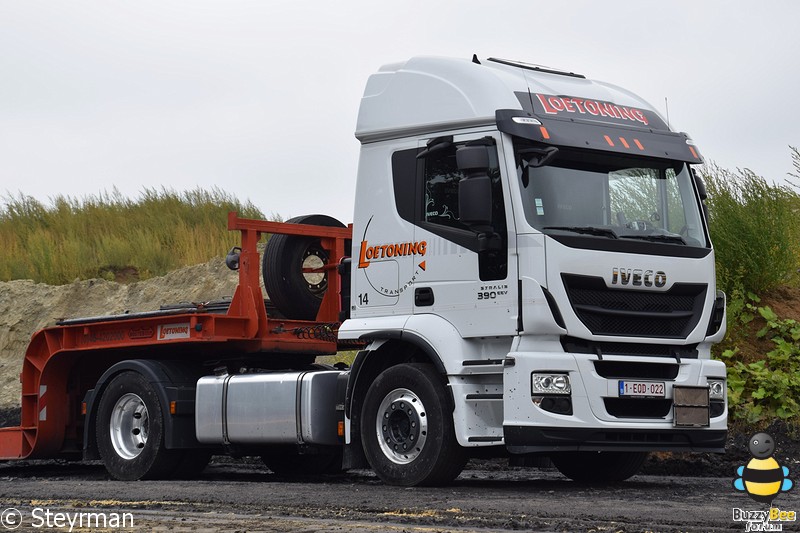 DSC 0233-BorderMaker - Truck in the Koel 2014