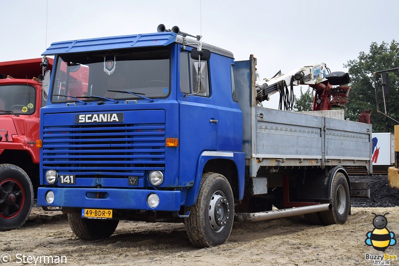 DSC 0264-BorderMaker - Truck in the Koel 2014