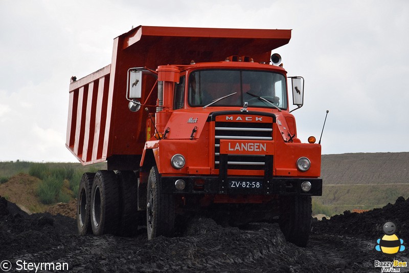 DSC 0758-BorderMaker - Truck in the Koel 2014