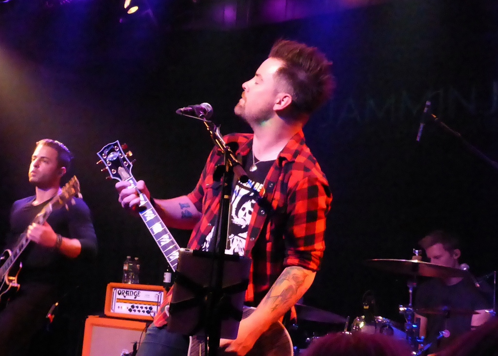 P1270482 David Cook - Jammin' Java 12-2-2014