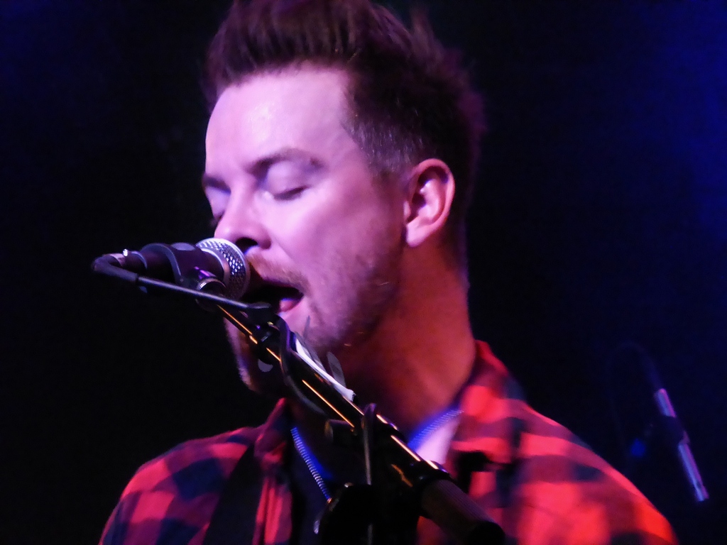P1270496 David Cook - Jammin' Java 12-2-2014
