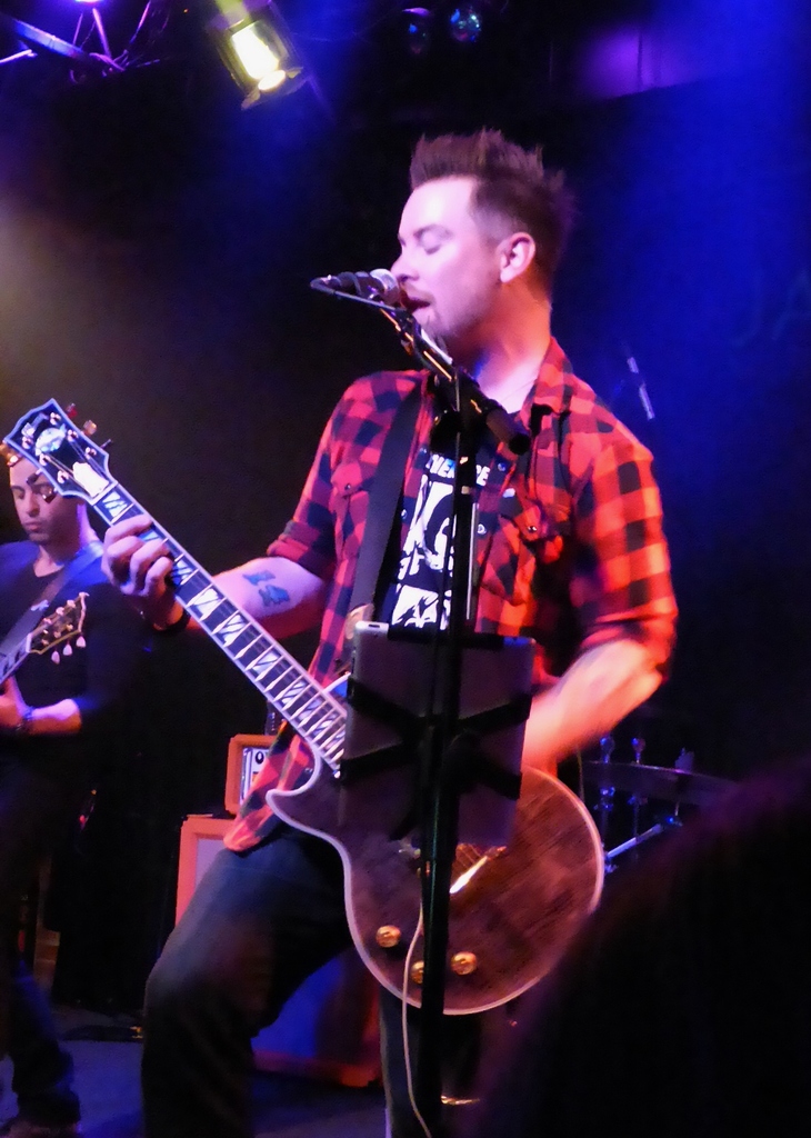 P1270491 David Cook - Jammin' Java 12-2-2014