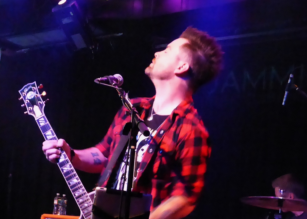 P1270480 David Cook - Jammin' Java 12-2-2014