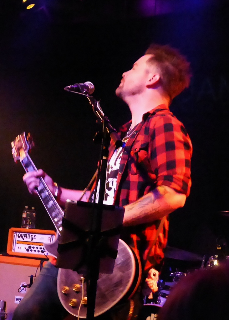 P1270479 David Cook - Jammin' Java 12-2-2014
