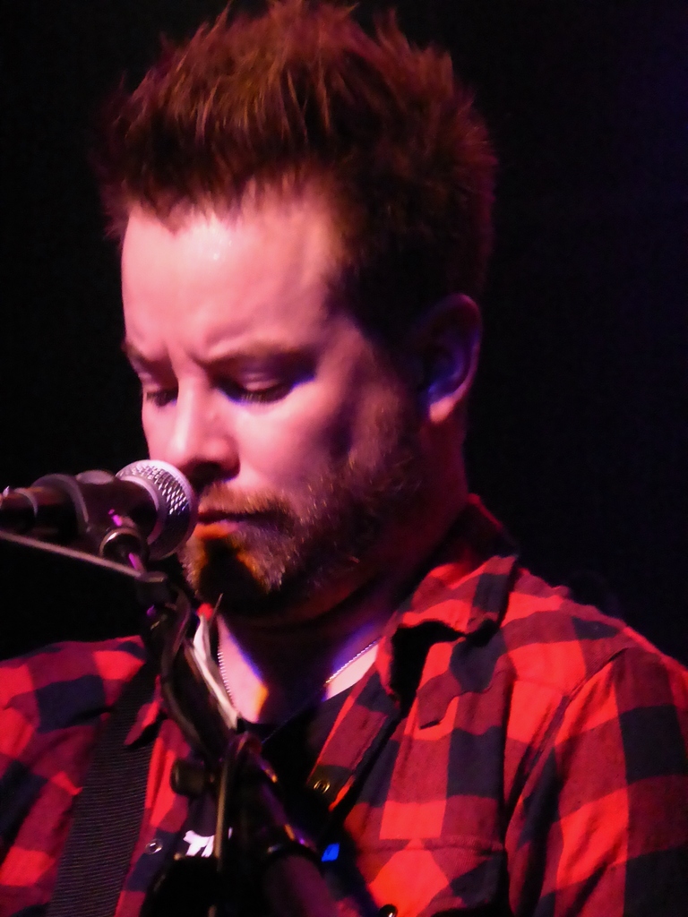 P1270459 David Cook - Jammin' Java 12-2-2014