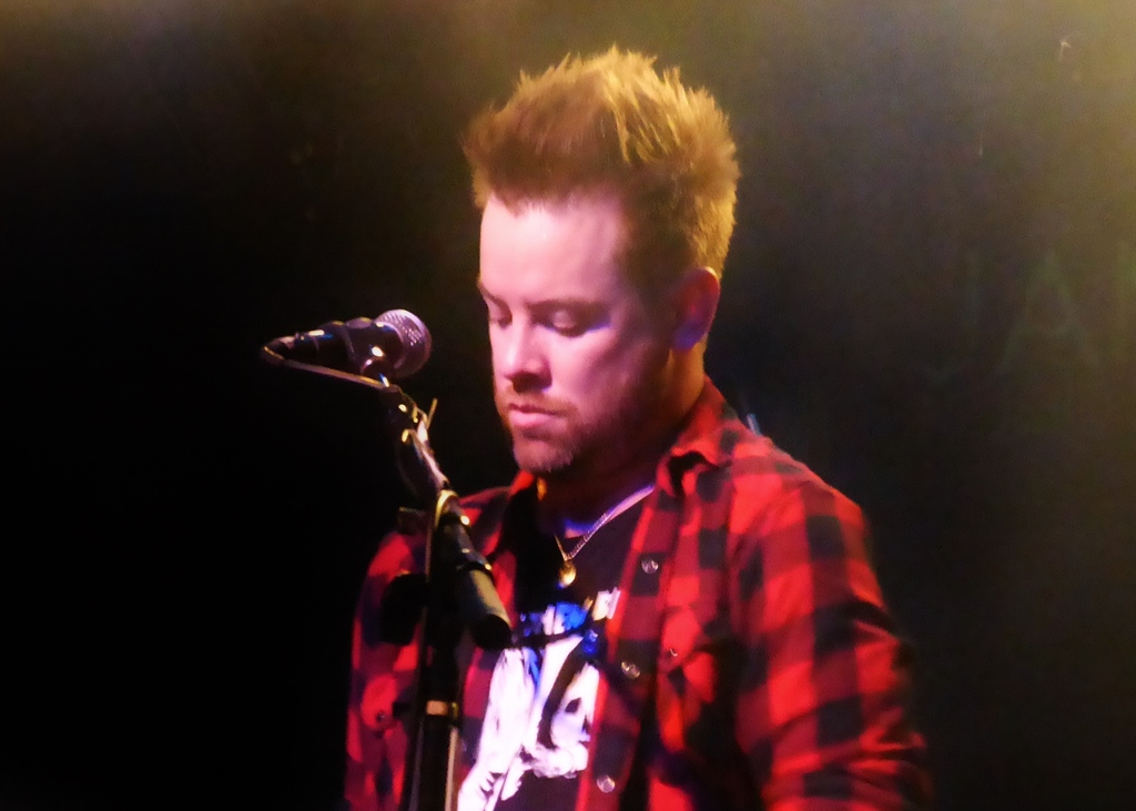 P1270444 David Cook - Jammin' Java 12-2-2014