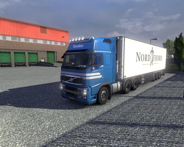 ets2 Volvo Fh16 6x4 + Coolliner Tenden Transport N prive skin ets2