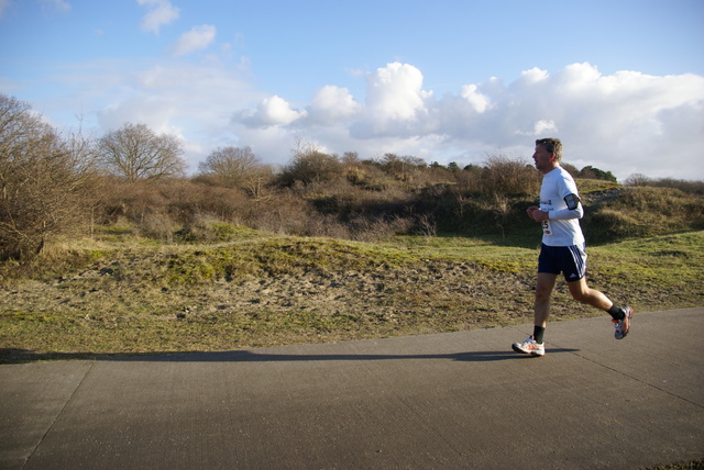 DSC05270 5 en 10 km loop Westvoorne 4-1-2015