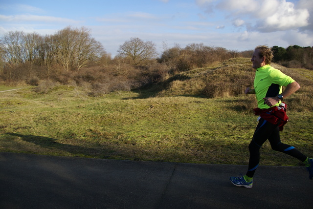 DSC05318 5 en 10 km loop Westvoorne 4-1-2015