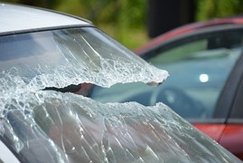 Cracked window Auto Windows