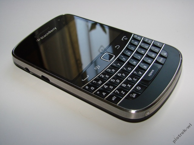 DSC06272 BlackBerry 9900