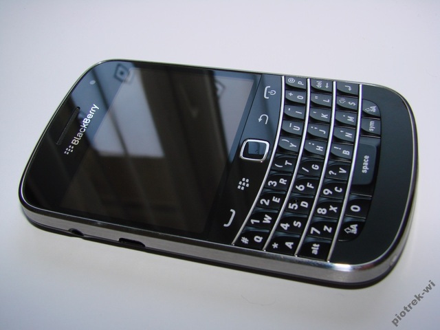 DSC06273 BlackBerry 9900