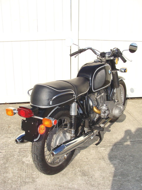 2976369 '71 R75-5, Black Cosmetic Restortation 014 2976369 1971 BMW R75/5 SWB, Black. Only 13,000 original miles. Cosmetic Restoration, deep Service, new Battery, Tires, Mufflers. Much more!