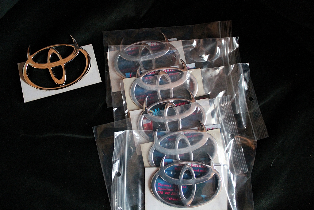 toyota devils - Picture Box