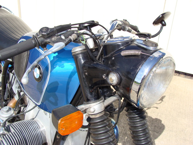 2973281 '70 R75-5, Blue. 020 SOLD.....2973281 '70 R75/5 SWB, Blue. 87,500 Mi. Starts easily. Runs GREAT! Very strong.