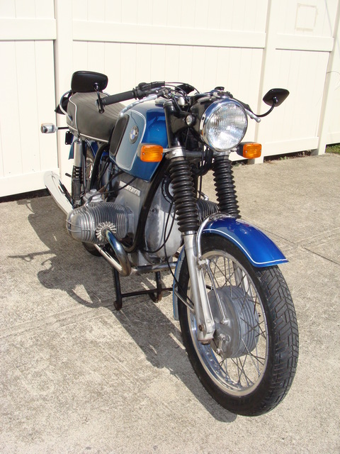 2973281 '70 R75-5, Blue. 025 SOLD.....2973281 '70 R75/5 SWB, Blue. 87,500 Mi. Starts easily. Runs GREAT! Very strong.