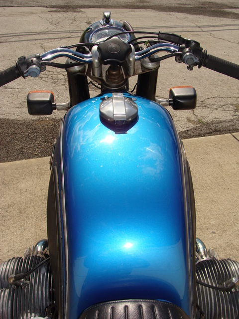 2973281 '70 R75-5, Blue. 028 SOLD.....2973281 '70 R75/5 SWB, Blue. 87,500 Mi. Starts easily. Runs GREAT! Very strong.