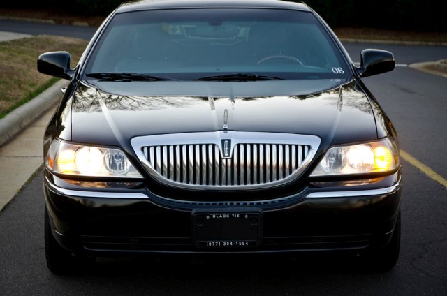 airport limo service VIP Sedan Services