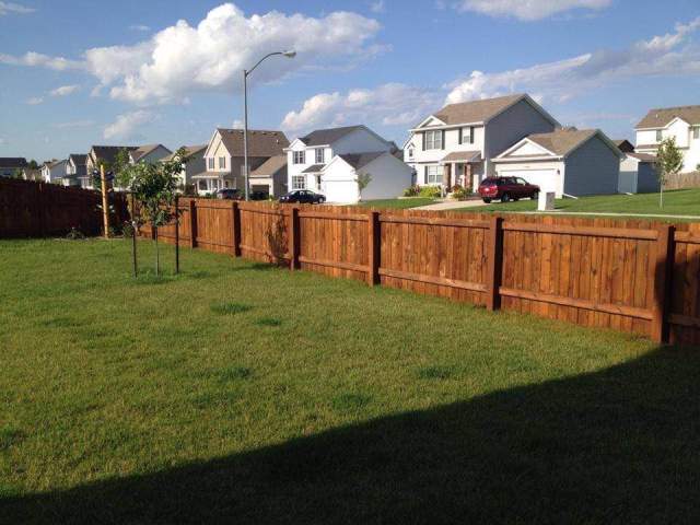 Deck staining Des Moines Iowa BrightLine Fence and Deck Staining