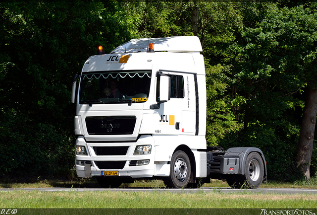 DSC 0017-BorderMaker Truckersrun Wunderland Kalkar On Wheels 2015