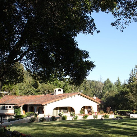 Summit therapy in California Summit Estate Recovery Center