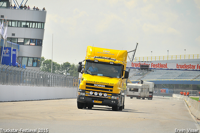 tf 2015 1512-BorderMaker caravanrace 2015