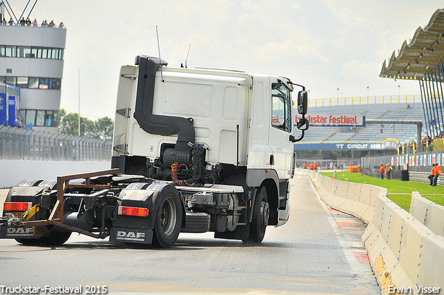 tf 2015 1537-BorderMaker caravanrace 2015