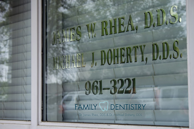 Dentures Brentwood MO Dr. Rhea