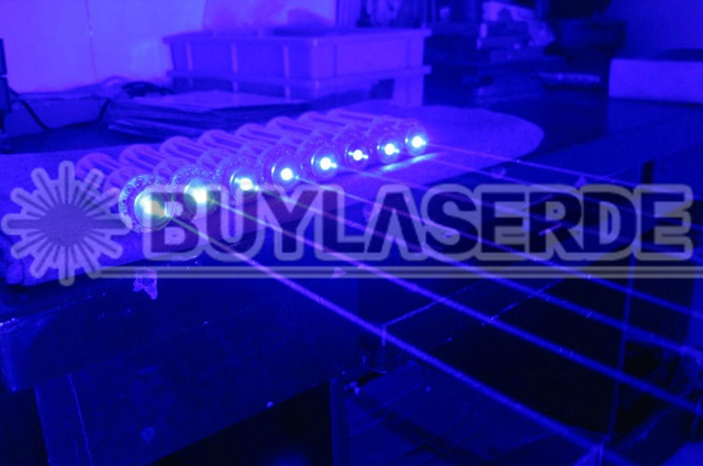 Kraftvoller Laserpointer Blau 20000mw mit ZÃ¼ndung Laserpointer kaufen