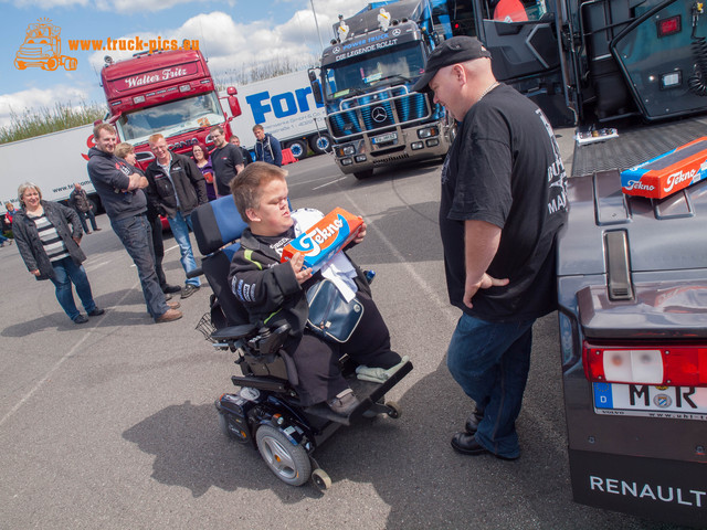 wwwtruck-picseu---rssel-lohfelden-2015-21 16614721 RÃ¼ssel Truck-Show, Autohof Lohfeldener RÃ¼ssel, powered by www.truck-pics.eu