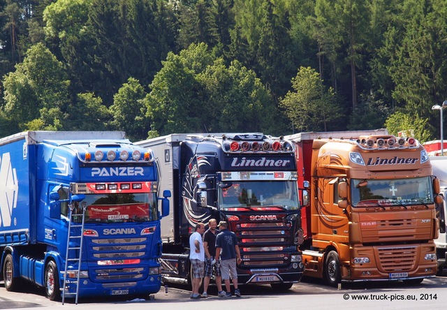 geiselwind-2014-wwwtruck-picseu 14397032462 o Trucker- & Country Festival Geiselwind, Autohof Strohofer