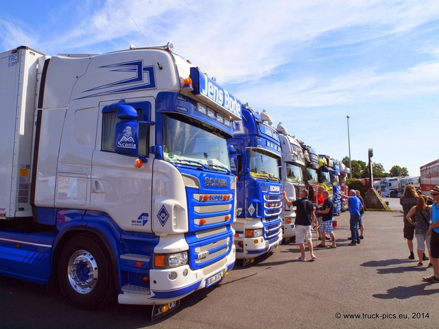 geiselwind-2014-wwwtruck-picseu-15 14375037986 o Trucker- & Country Festival Geiselwind, Autohof Strohofer