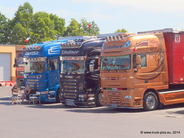 geiselwind-2014-wwwtruck-picseu-115 14394722571 o Trucker- & Country Festival Geiselwind, Autohof Strohofer