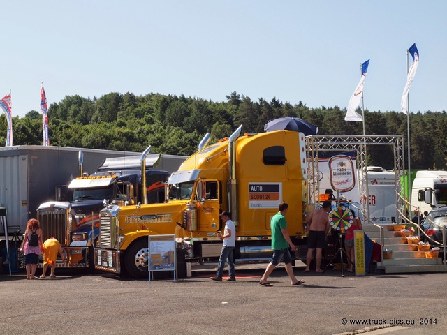 geiselwind-2014-wwwtruck-picseu-375 14397465294 o Trucker- & Country Festival Geiselwind, Autohof Strohofer
