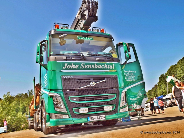 geiselwind-2014-wwwtruck-picseu-401 14397443304 o Trucker- & Country Festival Geiselwind, Autohof Strohofer