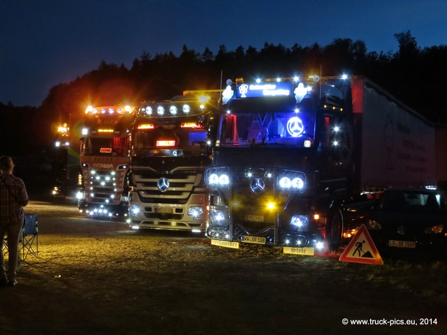 geiselwind-2014-wwwtruck-picseu-510 14211981617 o Trucker- & Country Festival Geiselwind, Autohof Strohofer