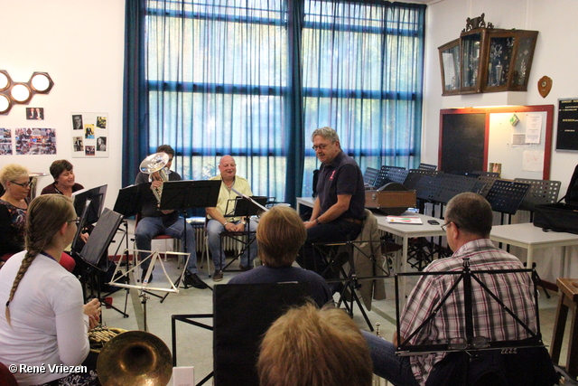 R,Th,B,Vriezen 20151003 5610 Arnhems Fanfare Orkest StudieDag met Frituurtje zaterdag 3 oktober 2015