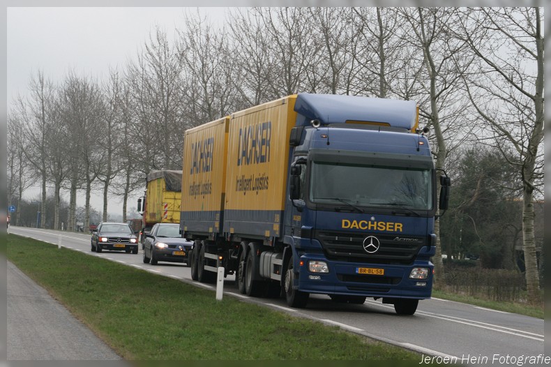 trucks spotten 069-border - 
