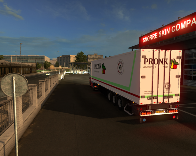 ets2 Daf XF euro6 + Schmitz Coolliner Pronk Groent prive skin ets2