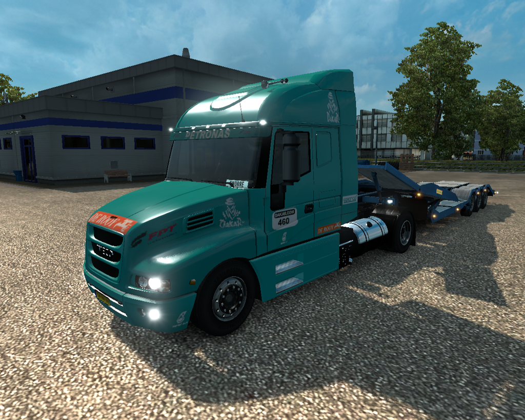 ets2 Iveco Strator 4x2 + empty Trucktransporter Da - prive skin ets2